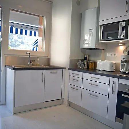 Apartment Center Cassis